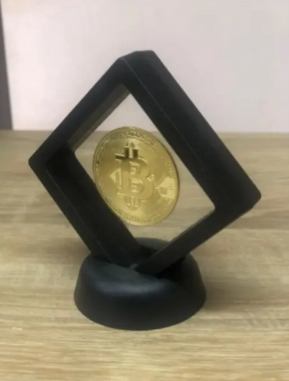 Moneda Bitcoin Coleccionable con Marco Flotante Negro 🪙 | Edición Especial para Traders