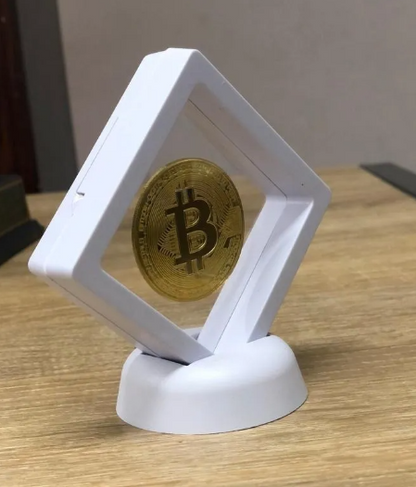 Moneda Bitcoin Coleccionable con Marco Flotante Blanco 🪙 | Edición Especial para Traders