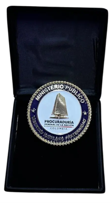 Moneda Conmemorativa Procuraduría General Nación Caja de Terciopelo Negro de Lujo