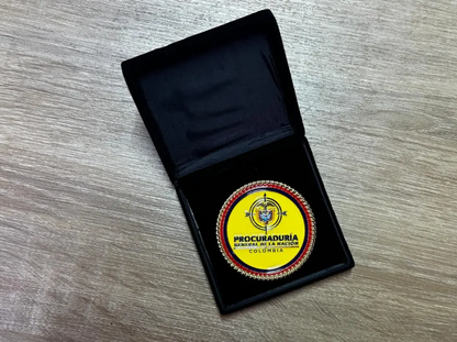 Moneda Conmemorativa Procuraduría General Nación Caja de Terciopelo Negro de Lujo