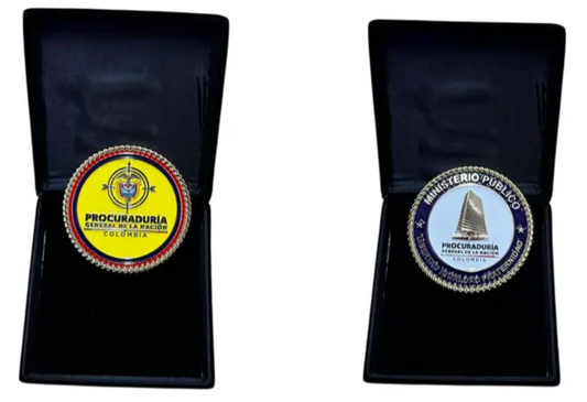 Moneda Conmemorativa Procuraduría General Nación Caja de Terciopelo Negro de Lujo