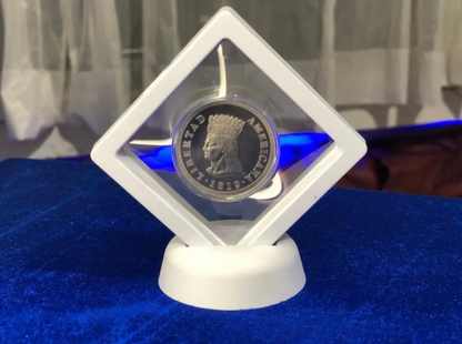 Moneda Bicentenario Conmemorativa en Marco Flotante Blanco de Lujo