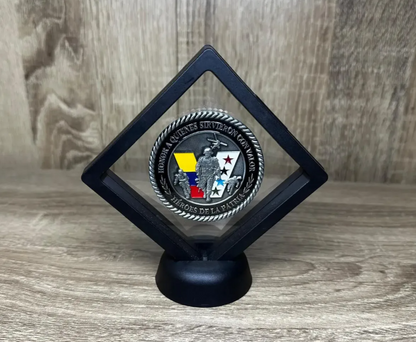 Moneda Homenaje Veteranos Colombia en Marco Flotante Negro | Fuerzas Armadas Edición Especial