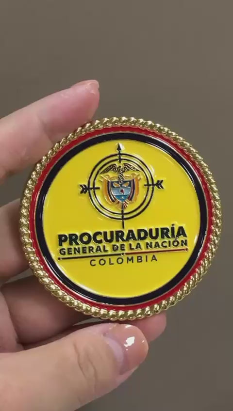 Moneda Conmemorativa Procuraduría General Nación Caja Roja de Lujo